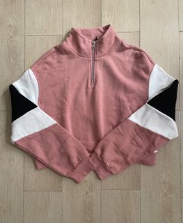 (Category: ) located in . Submitted by fabcollections (Listing ID 1447755560, Image 1). Description: .