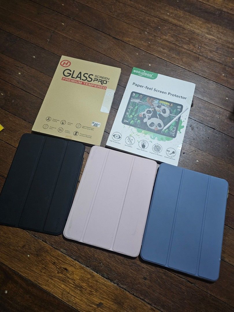 Ipad air 4 casing bavin and goojodoq screen protector (Category: Cases & Sleeves) located in Manila. Submitted by onlinesmartshopping12 (Listing ID 1447817922, Image 1). Description: all in 1 bavin casing black 1 blue 1 pink 2 screen protectors.