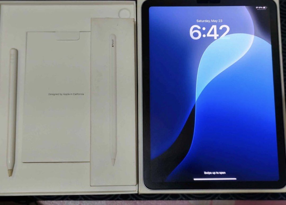 IPAD AIR 5th GEN M1 CHIP+APPLE PEN (Category: Laptops & Notebooks) located in Manila. Submitted by chrixt_ (Listing ID 1447707909, Image 3). Description: bought this recently from a thomasian. used only for 3 weeks.