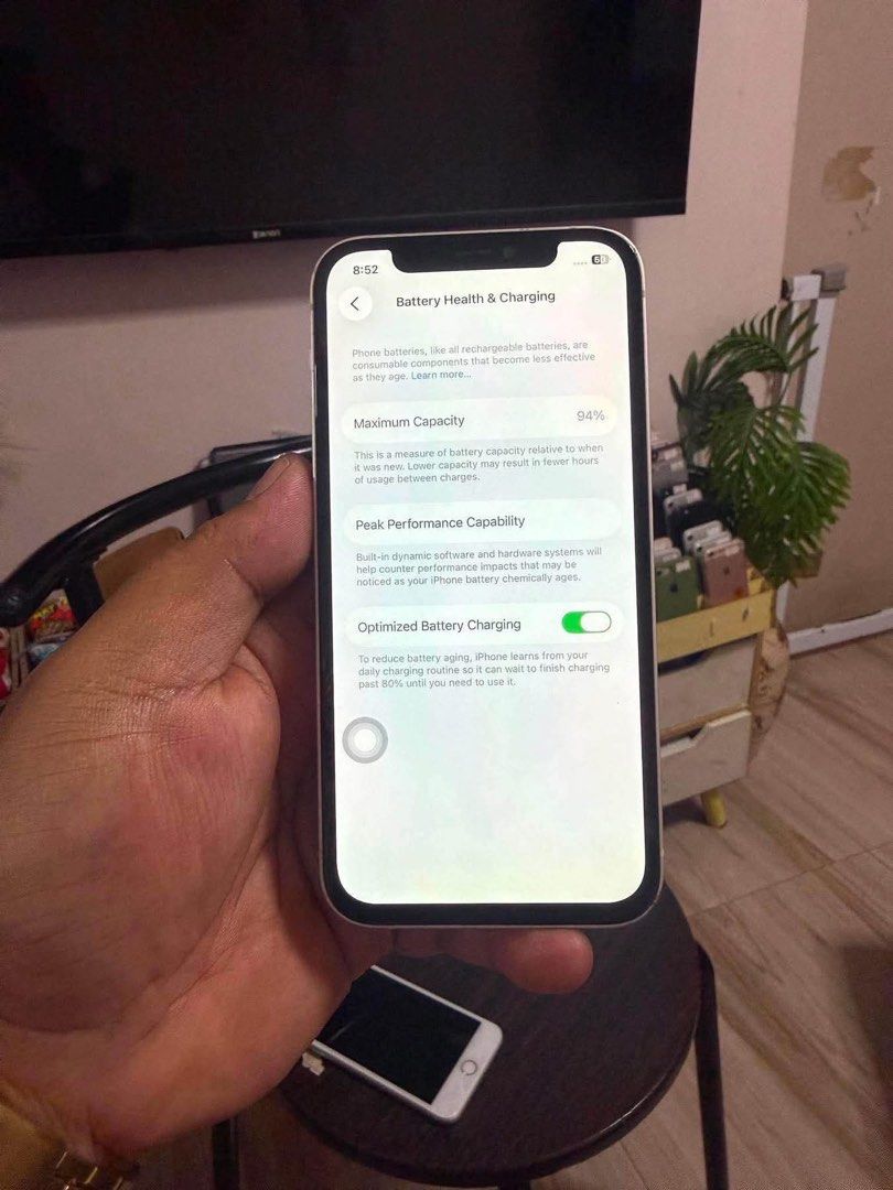iPhone 12 (sale) ❗️ (Category: iPhone 12 Series) located in Manila. Submitted by phoebie.collection (Listing ID 1447852774, Image 3). Description: ‼️PLEASE READ ‼️ IPHONE 12 64GB | IOS 26 FU (SAFE TO RESET) TRUE TONE GOOD * REPLACE LCD * FACE ID NOT WORKING BUT ALL GOODS PO! SALE 9500 ONLY‼️ 📍NORTHCALOOCAN-QC LITEX .