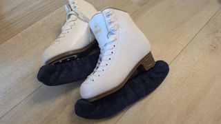 （分類：）位於 。 由 ericluk168 提交（商品編號 1447755705，圖片 1）。簡介： 。
