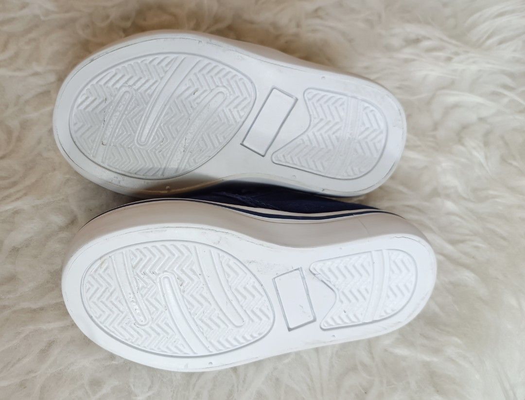 Janie n Jack sepatu baby SZ 5 ( insol 13cm ) (Kategori: Orang Tua, Bayi & Anak - Lainnya) berada di Banjarmasin. Dikirim oleh shihabfawwaz.preloved (ID iklan 1447677200, Gambar 3). Deskripsi: sepatu janie n Jack SZ 5 ( insole 13cm) perkiraan utk anak usia 12m - 18m tergantung panjang kaki anak ya masih bagus bnget.