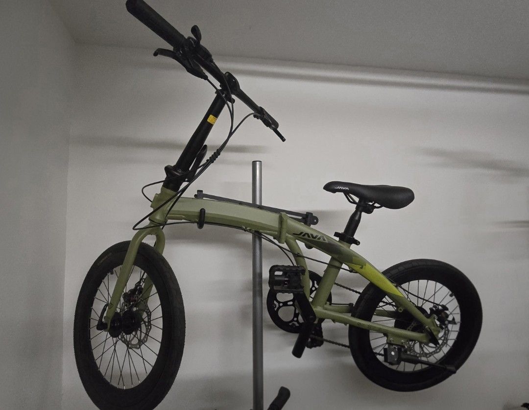 Java Zelo (Category: Bicycles) located in Singapore. Submitted by chris.lim (Listing ID 1447802883, Image 1). Description: - Java Zelo (Top) Condition 9.5 ($250) never ride before. BN except not in box - Java Zelo (Bottom) Condition 8 ($220) - always kept indoor - parts all original. no upgrading done. - price is for each bike - slight nego. no low ballers pls - self collection.