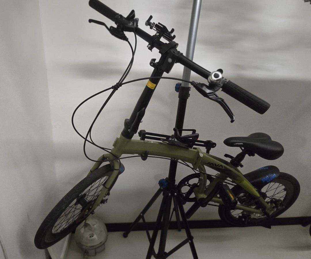 Java Zelo (Category: Bicycles) located in Singapore. Submitted by chris.lim (Listing ID 1447802883, Image 2). Description: - Java Zelo (Top) Condition 9.5 ($250) never ride before. BN except not in box - Java Zelo (Bottom) Condition 8 ($220) - always kept indoor - parts all original. no upgrading done. - price is for each bike - slight nego. no low ballers pls - self collection.