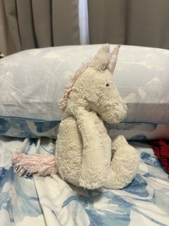 (Category: ) located in . Submitted by frannyyu (Listing ID 1447753816, Image 1). Description: .