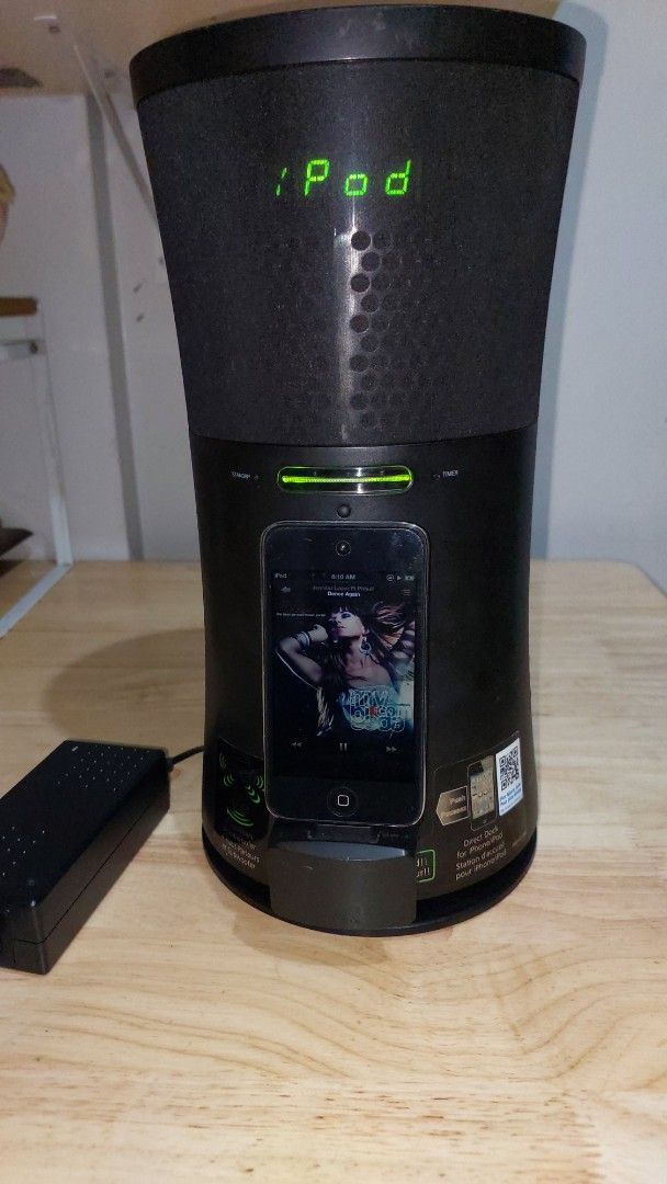 JVC NX - SA1 Compact Component System (Category: Soundbars, Speakers & Amplifiers) located in Quezon City. Submitted by jo_santos (Listing ID 1447863462, Image 1). Description: - Brand: JVC Component System This product is the JVC NX-SA1 compact component system, a tower-style dock for iPod/iPhone.It features a 4.1-channel sound system with four speakers and a built-in subwoofer designed for small spaces.The system allows you to connect, control,