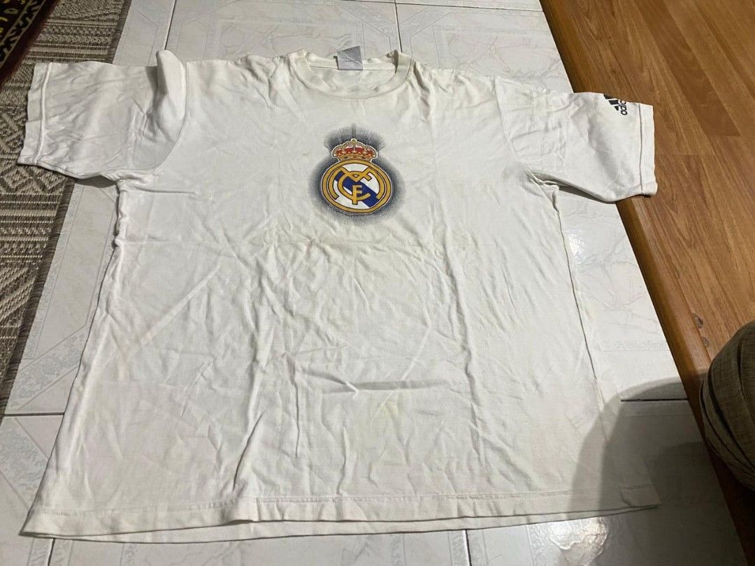 kaos Real Madrid merek adidas (Kategori: Atasan) berada di Pekanbaru. Dikirim oleh prelovedbyonen2 (ID iklan 1447839479, Gambar 1). Deskripsi: .