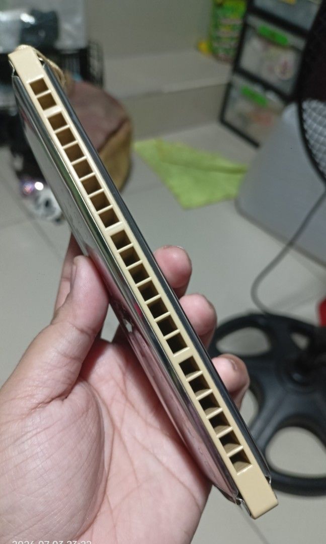 Kawai S15 Single Scale Tremolo Harmonica 7inches (Category: Musical Instruments) located in Bacoor. Submitted by raket_projects (Listing ID 1447677205, Image 3). Description: P350 only Kawai S15 Single Scale Tremolo Harmonica 7inches 🩷 As is what u see is what u get 🩷 What You See Is What You Get 🩷 Clean And Fresh #japansurplus #aulos #yamaha #tombo #fluterecorder #harmonica #musicalinstruments #instruments #music #windinstruments.