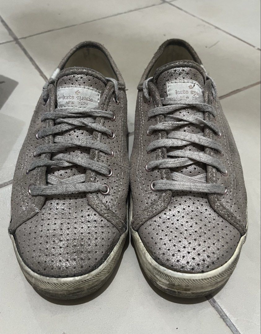 KEDS x KATE SPADE sneakers (Category: Sneakers) located in Manila. Submitted by switchtosave (Listing ID 1447833619, Image 3). Description: .