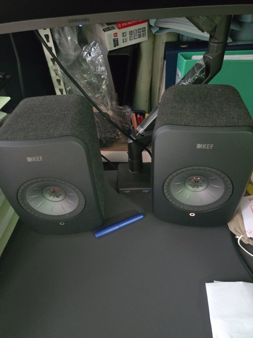 KEF LSX Wireless HiFi Speakers - Black