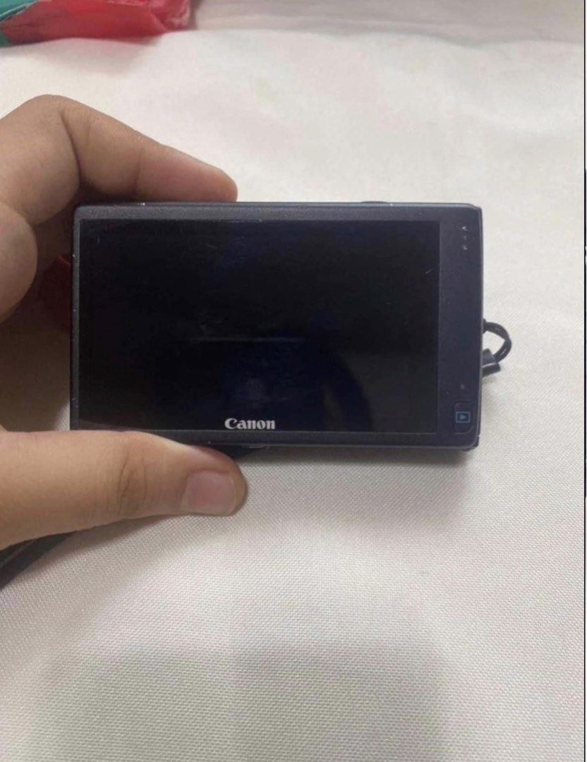 Kendall Jenner Camera Canon Elph 320 HS (Category: Cameras) located in Davao. Submitted by godsfaveitgirl (Listing ID 1447716691, Image 3). Description: 📍Davao City - 16.1 Megapixels - RFS: will upgrade - touchscreen (fully working) - flash fully working - camera is being sold for 20k+ rn by resellers since canon doesn’t sell it na. - can take vintage videos Inclusions: Battery Charger Pouch FLAWS: minor scratches only.