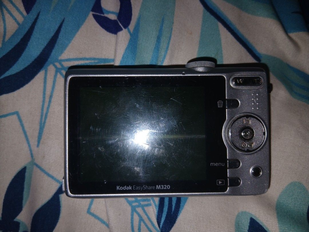 Kodak EasyShare M320 9.2MP Digital Camera with Battery (Category: Cameras) located in Manila. Submitted by svanotki (Listing ID 1447770217, Image 2). Description: - Kodak EasyShare M320 digital camera - 9.2 megapixels - Screen has slight scratches - Battery compartment is clean - Perfect for your next photo adventure -slightly used :sample shot slide 8-10 working flash 6 modes can take videos (camrecorder vibes) inclusion battery pack clip charge