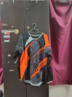 (Category: ) located in . Submitted by clsr.thrift (Listing ID 1447865912, Image 1). Description: .