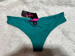 (Category: ) located in . Submitted by xxxmandylinxxx (Listing ID 1447700912, Image 1). Description: .