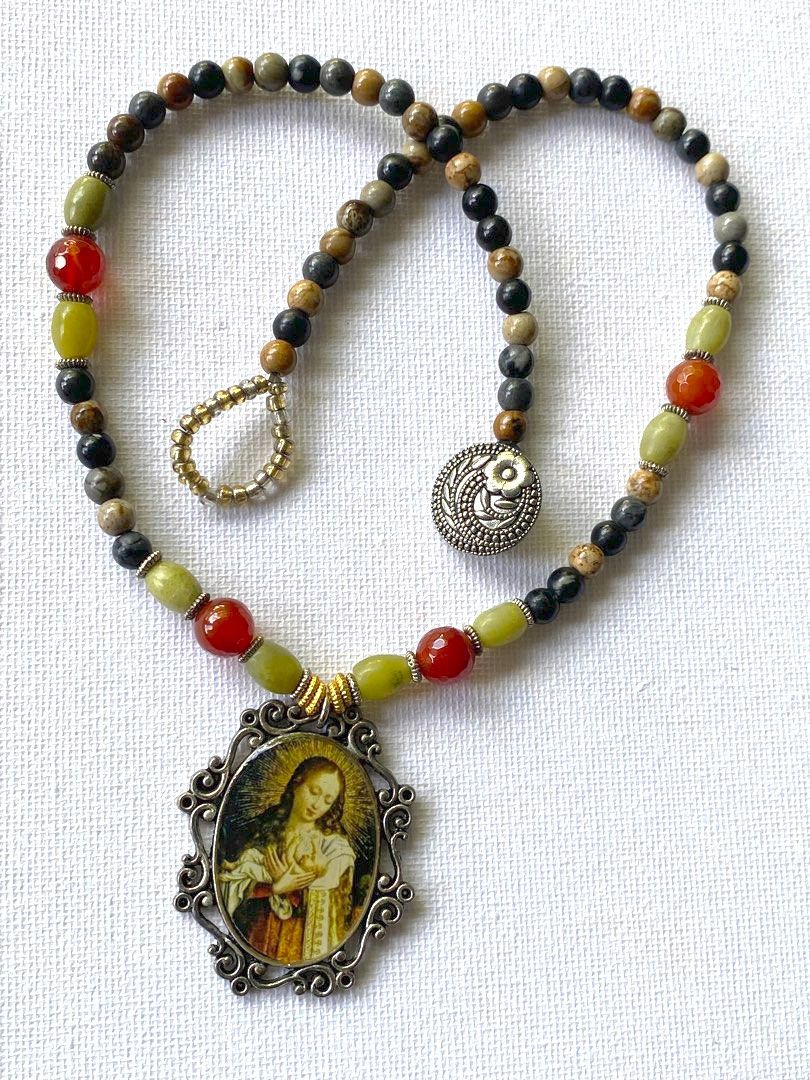 La Virgen de la Leche Beaded Necklace (Category: Necklaces) located in Caloocan City. Submitted by secretloot (Listing ID 1447768588, Image 2). Description: - Handmade beaded necklace - 16” approximate length of necklace - assorted stone beads - Unique piece with a vintage feel .