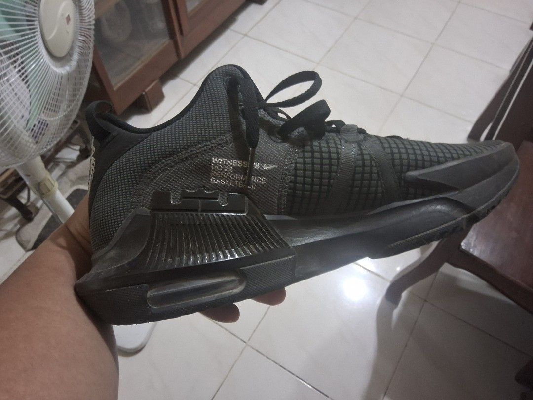 Lebron witness 7 triple black (Category: Sneakers) located in Manila. Submitted by sim1natividad (Listing ID 1447706596, Image 3). Description: RFS decluttering need funds.