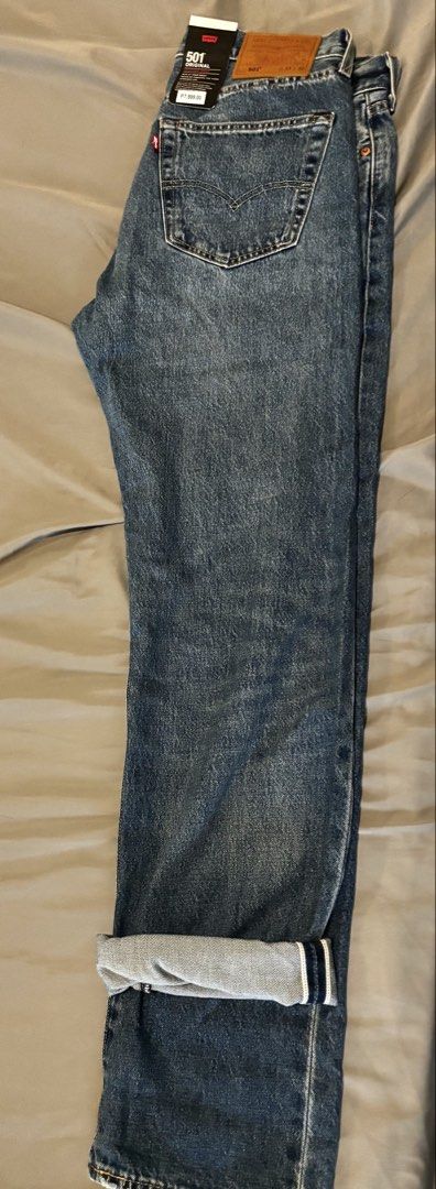 Levi's 501 Original Selvedge (Category: Jeans) located in Makati City. Submitted by bbongg (Listing ID 1447687247, Image 3). Description: Classic Levi's 501 Original Selvedge - Straight cut, Button Fly Closure - Size: W33 L32 - Color: Dark Blue Wash Bought brand new with tag for Php 8k at Levis store Impulse buy, decluttering.