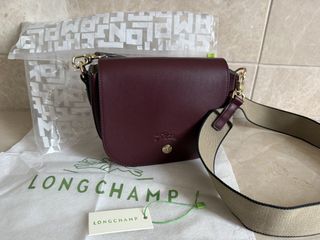 (Kategori: ) berada di . Dikirim oleh elainestcloset (ID iklan 1447684634, Gambar 1). Deskripsi: .