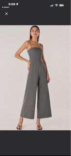 (Category: ) located in . Submitted by thewardrobedream (Listing ID 1447769689, Image 1). Description: .