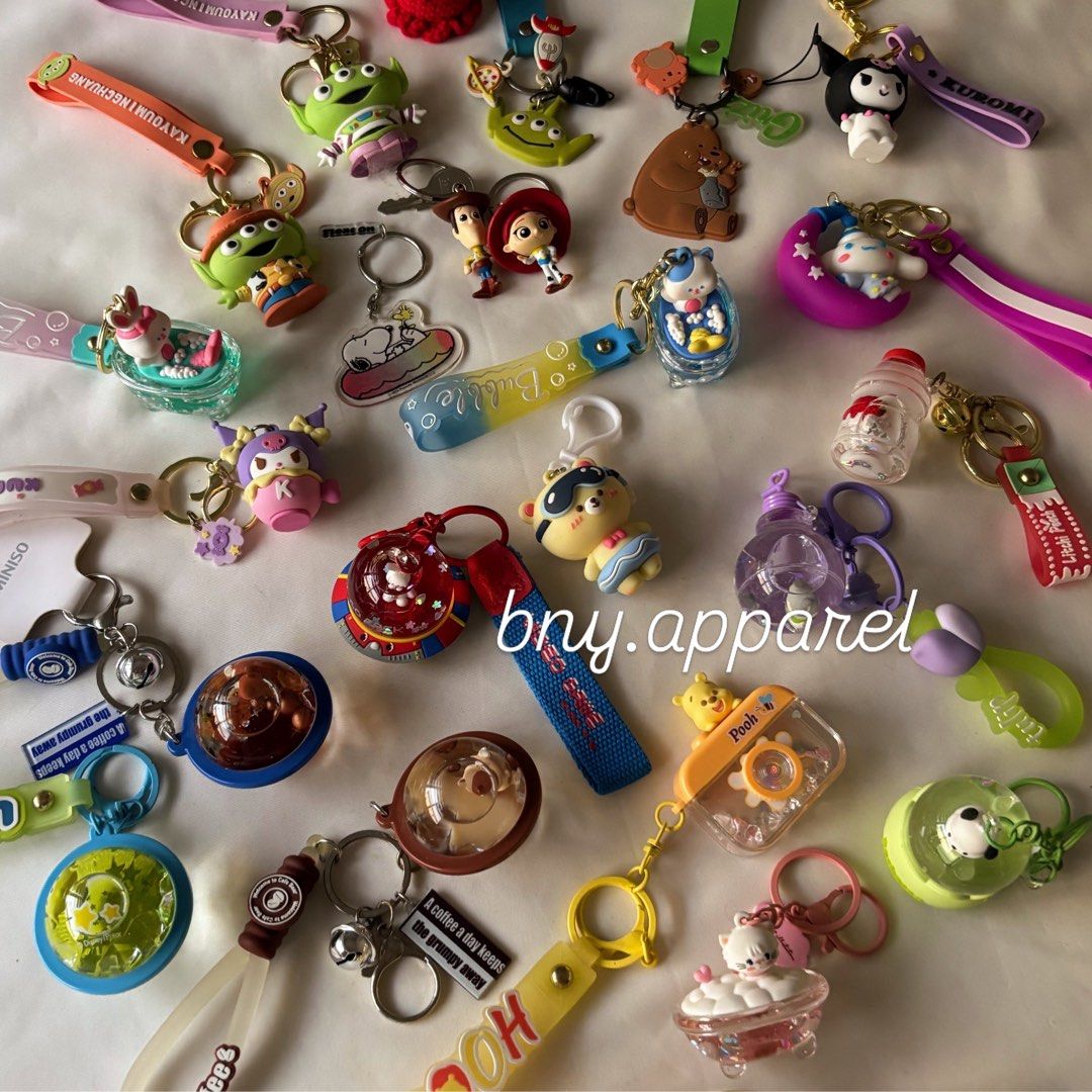 Miniso keychain (Category: Character Goods) located in Quezon City. Submitted by bny.apprl (Listing ID 1447678457, Image 1). Description: 200 each.