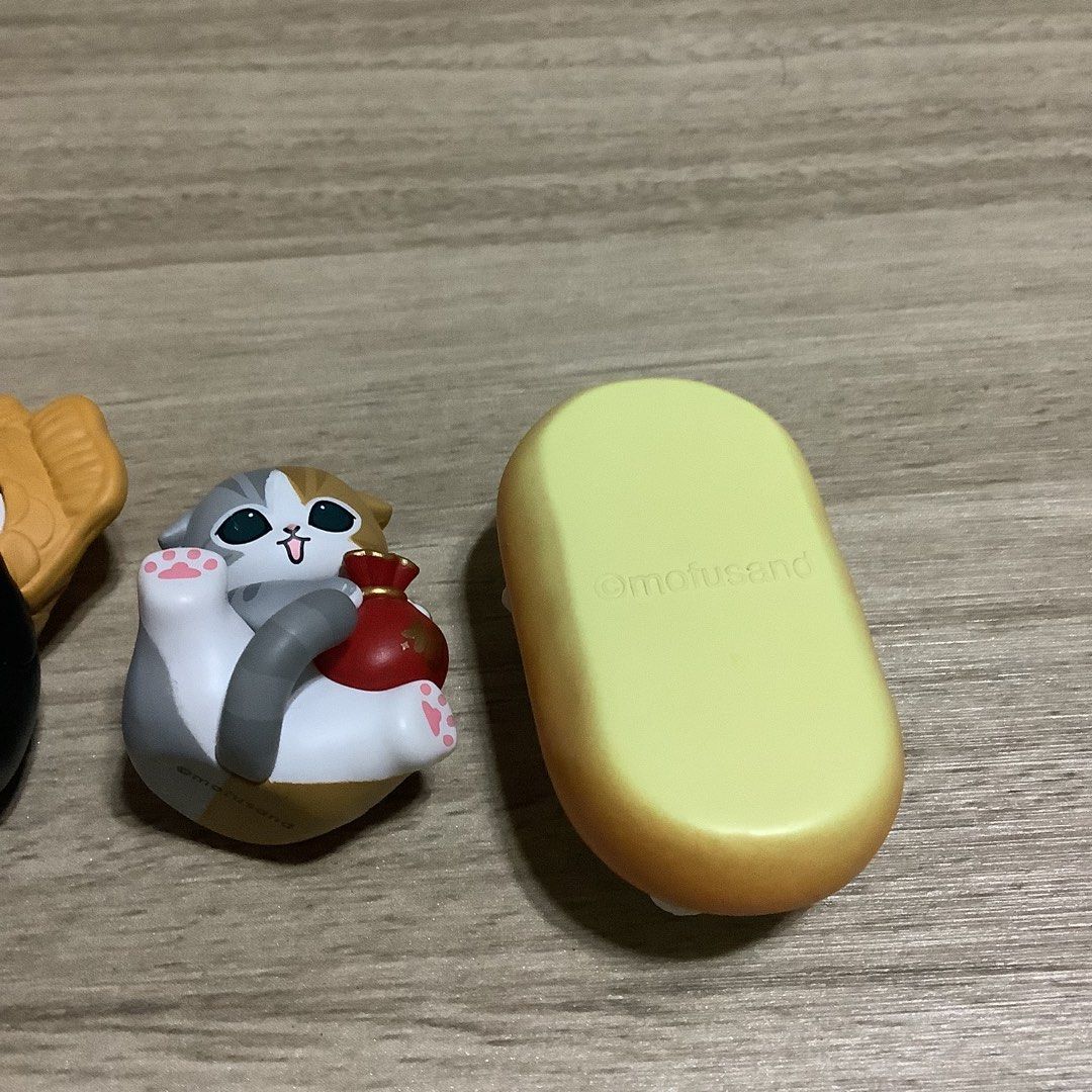 Mofusand mini figures (Category: Designer & Blind Box Toys) located in Manila. Submitted by pmpmprn (Listing ID 1447695256, Image 3). Description: Authentic mofusand 170 ea .