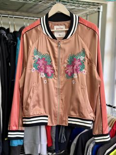 (Category: ) located in . Submitted by thrifthings2018 (Listing ID 1447690468, Image 1). Description: .