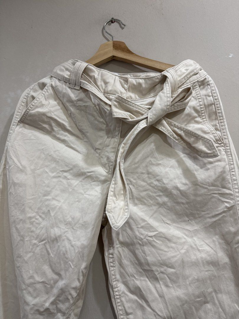 M&S Pure Cotton Cream Belted Straight Pants (Category: Other Bottoms) located in Ampang. Submitted by haziqahoth (Listing ID 1447775016, Image 3). Description: - Cream colored pants from M&S - High waisted with a tie belt - Size 12 - Versatile for casual or dressing up - Comfortable fit.