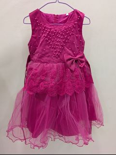 (Category: ) located in . Submitted by cakegal (Listing ID 1447817340, Image 1). Description: .