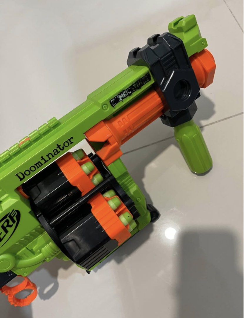 Nerf Zombies Gun (Category: Toys & Games) located in Ipoh. Submitted by vincenthiew1121 (Listing ID 1447716613, Image 2). Description: More details pm me.