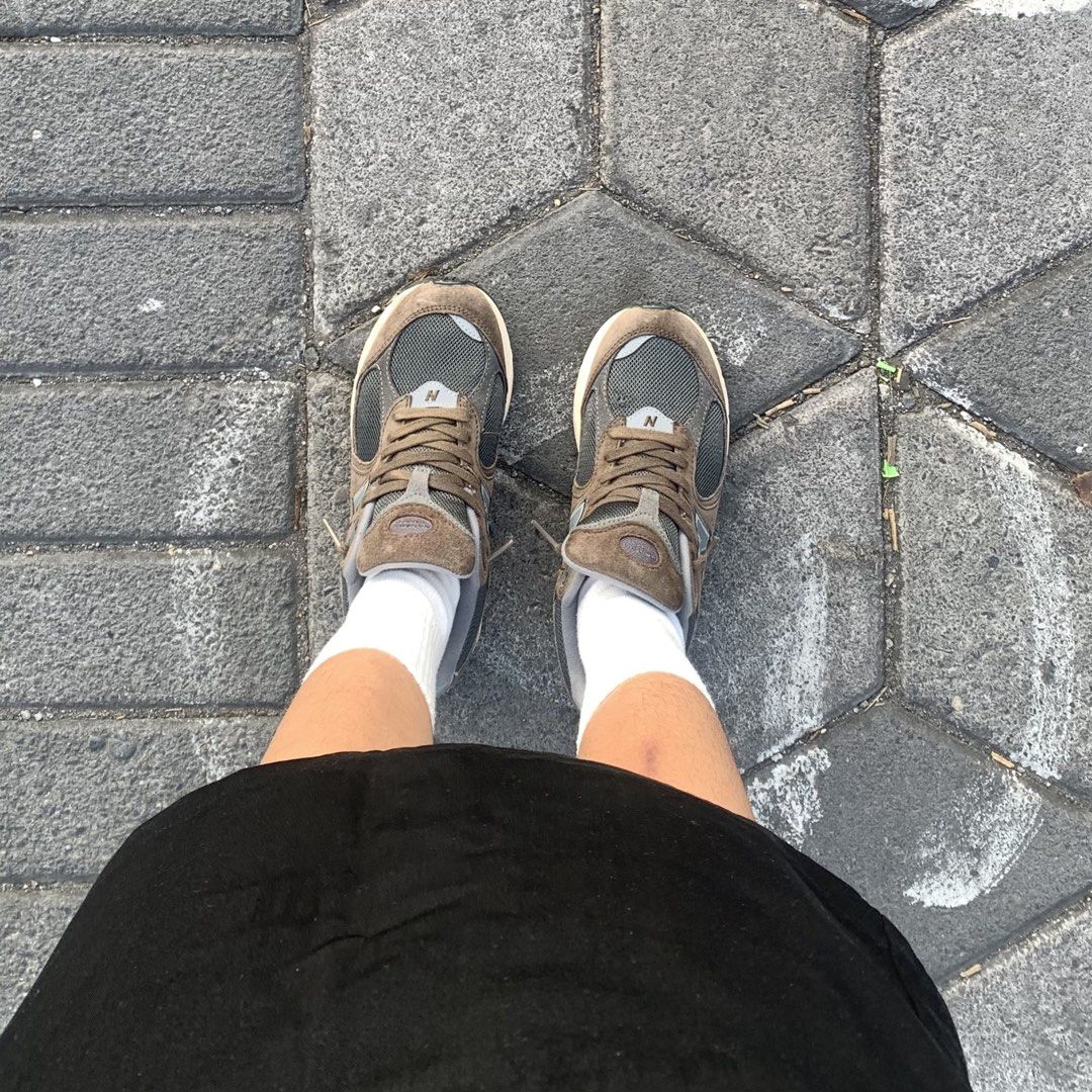 New Balance NB 2002R Brown (Kategori: Sepatu Wanita) berada di Bantul. Dikirim oleh anotherside666 (ID iklan 1447694196, Gambar 1). Deskripsi: NB 2002r Brown Size 37 (22.5 tapi masih fit sampai 23.5), NO BOX. Minus: bagian mesh ada yang tergores tapi gak sobek, selebihnya aman. Lok Surabaya Timur, bisa oren dan open nego. .
