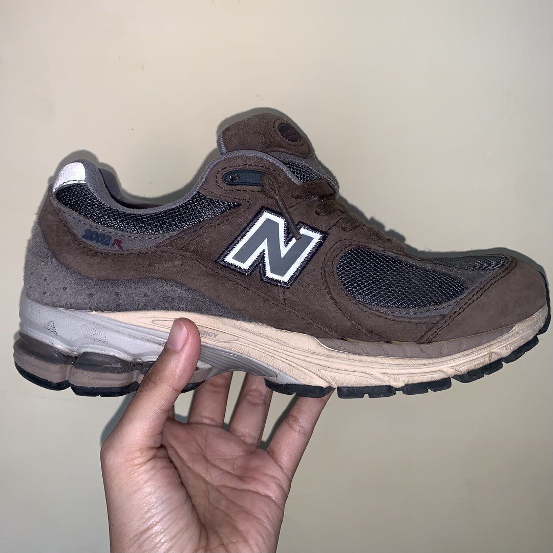 New Balance NB 2002R Brown (Kategori: Sepatu Wanita) berada di Bantul. Dikirim oleh anotherside666 (ID iklan 1447694196, Gambar 2). Deskripsi: NB 2002r Brown Size 37 (22.5 tapi masih fit sampai 23.5), NO BOX. Minus: bagian mesh ada yang tergores tapi gak sobek, selebihnya aman. Lok Surabaya Timur, bisa oren dan open nego. .