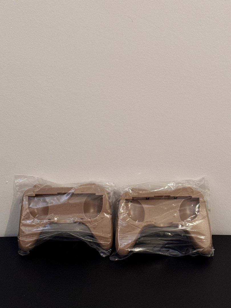 Nintendo Switch controller grip (Category: Nintendo) located in Manila. Submitted by minniefifi (Listing ID 1447744098, Image 3). Description: Loc is Sta. Rosa Laguna 750 for 2.