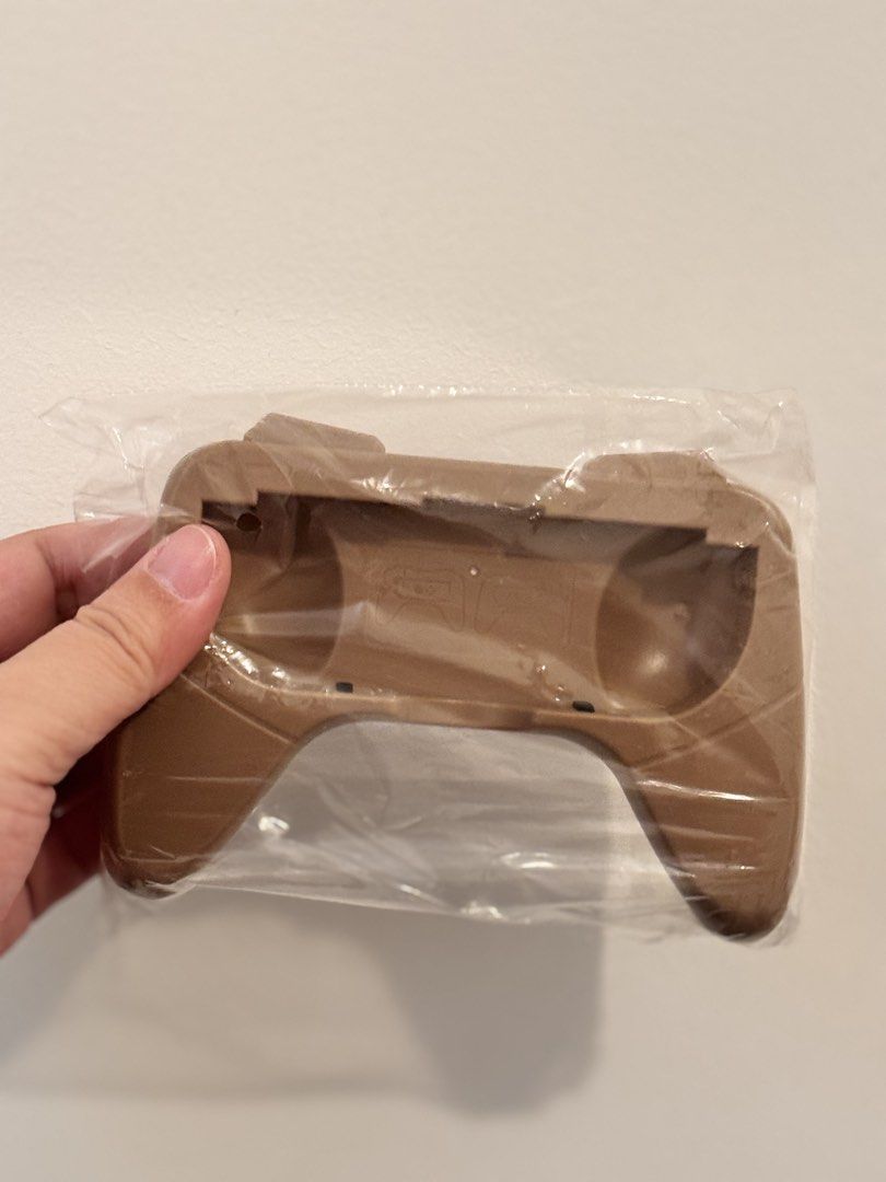 Nintendo Switch controller grip (Category: Nintendo) located in Manila. Submitted by minniefifi (Listing ID 1447744098, Image 1). Description: Loc is Sta. Rosa Laguna 750 for 2.