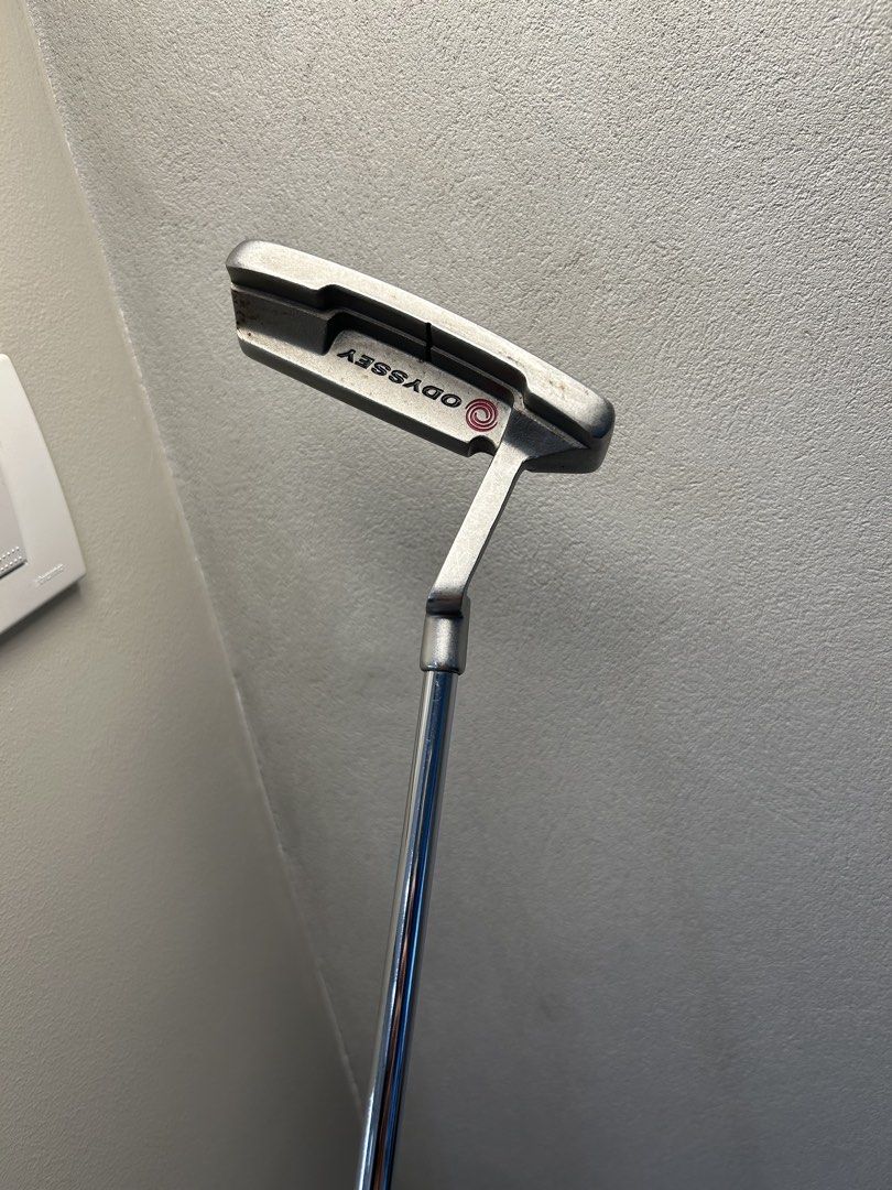 Odyssey Dual Force Classics 660 Putter with Head Cover (Category: Golf) located in Makati City. Submitted by discountshopper (Listing ID 1447760255, Image 2). Description: - Odyssey Dual Force Classics 660 Putter - Includes Odyssey headcover - Shows minor scuffs from normal use - Perfect for your next golf game.
