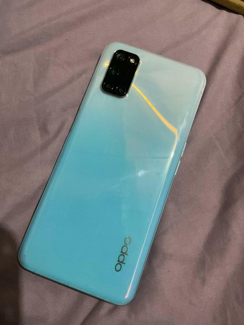 Oppo A92 (Category: OPPO) located in Manila. Submitted by aglcmusic42894 (Listing ID 1447779338, Image 2). Description: ❤️Oppo A92 ❤️ ✔️8GB+128GB ✔️48MP Quad Camera ✔️1080P Neo-Display ✔️Used for 3years ✔️Lady owned ❌Honest issue: Battery. Hindi na ganun ka-kunat but can last parin almost a day. Inclusions: -Orig box -Orig charger head -Tempered glass.