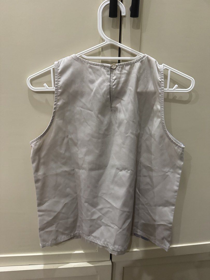 Original Bayo Top (Category: Sleeveless) located in Quezon City. Submitted by aiceev (Listing ID 1447794196, Image 3). Description: .