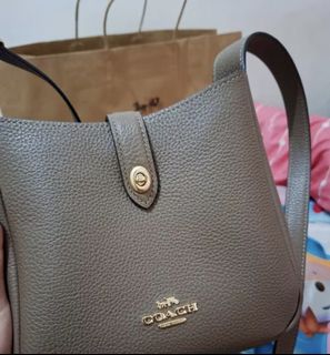 (Kategori: ) berada di . Dikirim oleh clara.turtle (ID iklan 1447709171, Gambar 1). Deskripsi: .