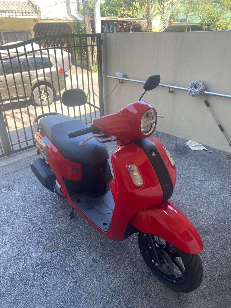 Original Yamaha Fazzio Side Mirrors (Category: Mirrors) located in Pasig City. Submitted by zanderlouie24 (Listing ID 1447806159, Image 3). Description: Original Yamaha Fazzio Side Mirrors Condition: 9/10 Very Good Condition +Shipping fee: Lalamove kapag within Metro Manila Pwede ding meetups around metro manila basta kayang mapuntahan. Madali lang naman akong kausap, offer lang :).