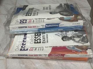 （分類：）位於 。 由 _ethereal_628 提交（商品編號 1447856199，圖片 1）。簡介： 。