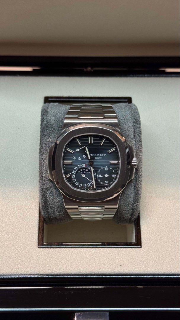Patek Philippe Nautilus Blue Dial (Category: Luxury Watches) located in Manila. Submitted by theluxurywatchclub (Listing ID 1447719576, Image 1). Description: Patek Philippe Nautilus Blue Dial Reference 5712/1A Inclusion Complete Set Year 2021 9,000,000.