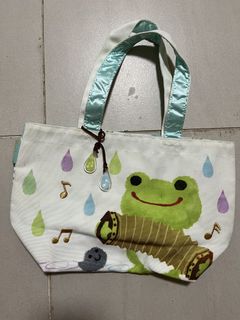 （分類：）位於 。 由 magicgude_gude 提交（商品編號 1447677408，圖片 1）。簡介： 。