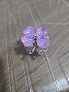 (Category: ) located in . Submitted by mintyshop_sg (Listing ID 1447703797, Image 1). Description: .
