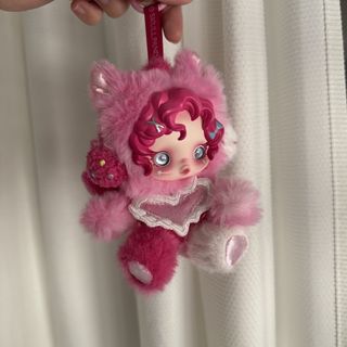 (Category: ) located in . Submitted by yeona (Listing ID 1447782133, Image 1). Description: .