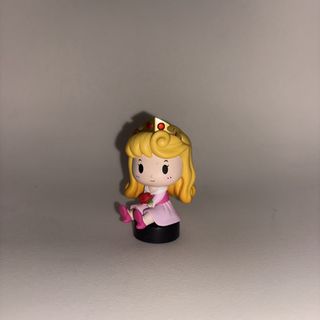 （分類：）位於 。 由 very.random_dolls 提交（商品編號 1447701246，圖片 1）。簡介： 。