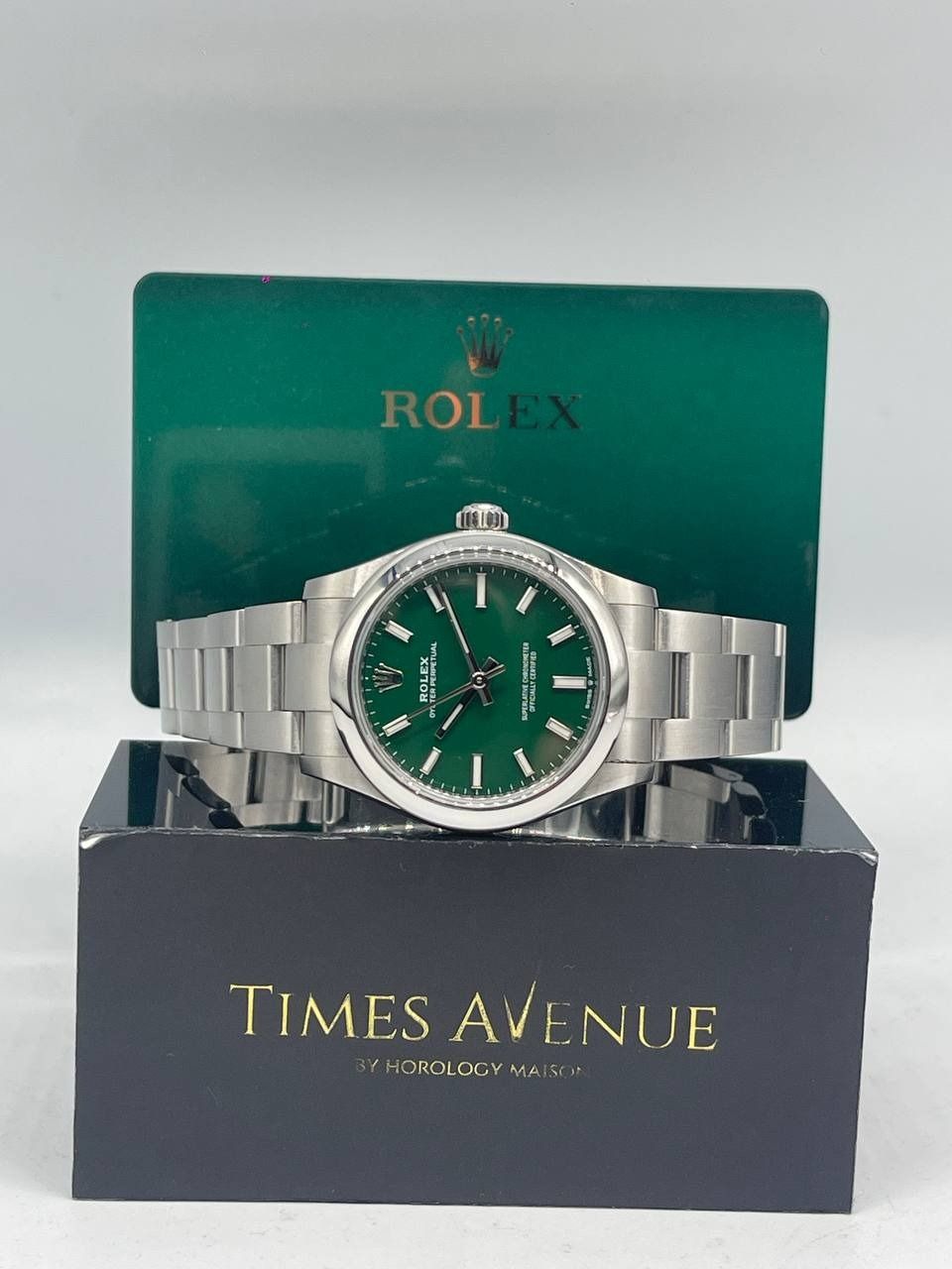 Preowned 2022 Dec Rolex Oyster Perpetual 31 Stainless Steel 277200 "Green" (Category: Watches) located in Singapore. Submitted by timesavenuesg (Listing ID 1447777921, Image 1). Description: Find out about our authentication process and what sets us apart: https://horologymaison.com/why-choose-us/ Brand: Rolex Model number: 277200 Dial Color: Green Condition: Preowned Case size: 31mm Case material: Oyster Steel Movement type: Automatic Movement: 
