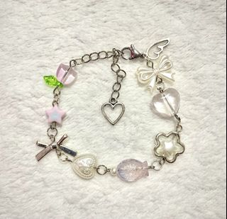 (Category: ) located in . Submitted by onlyycutiez (Listing ID 1447752569, Image 1). Description: .