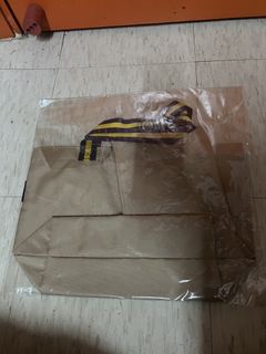 （分類：）位於 。 由 hakan150 提交（商品編號 1447867761，圖片 1）。簡介： 。