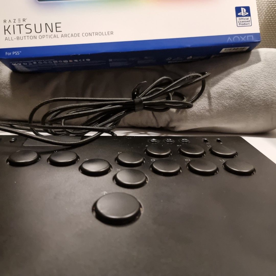 Razer Kitsune PC/PS5 (Category: Controllers) located in Marikina City. Submitted by romeocvg2015 (Listing ID 1447881729, Image 3). Description: - Razer Kitsune Arcade Controller - All-button optical design - Compatible with PS5/PC - Includes original box and all cables - Ideal for fighting game enthusiasts.