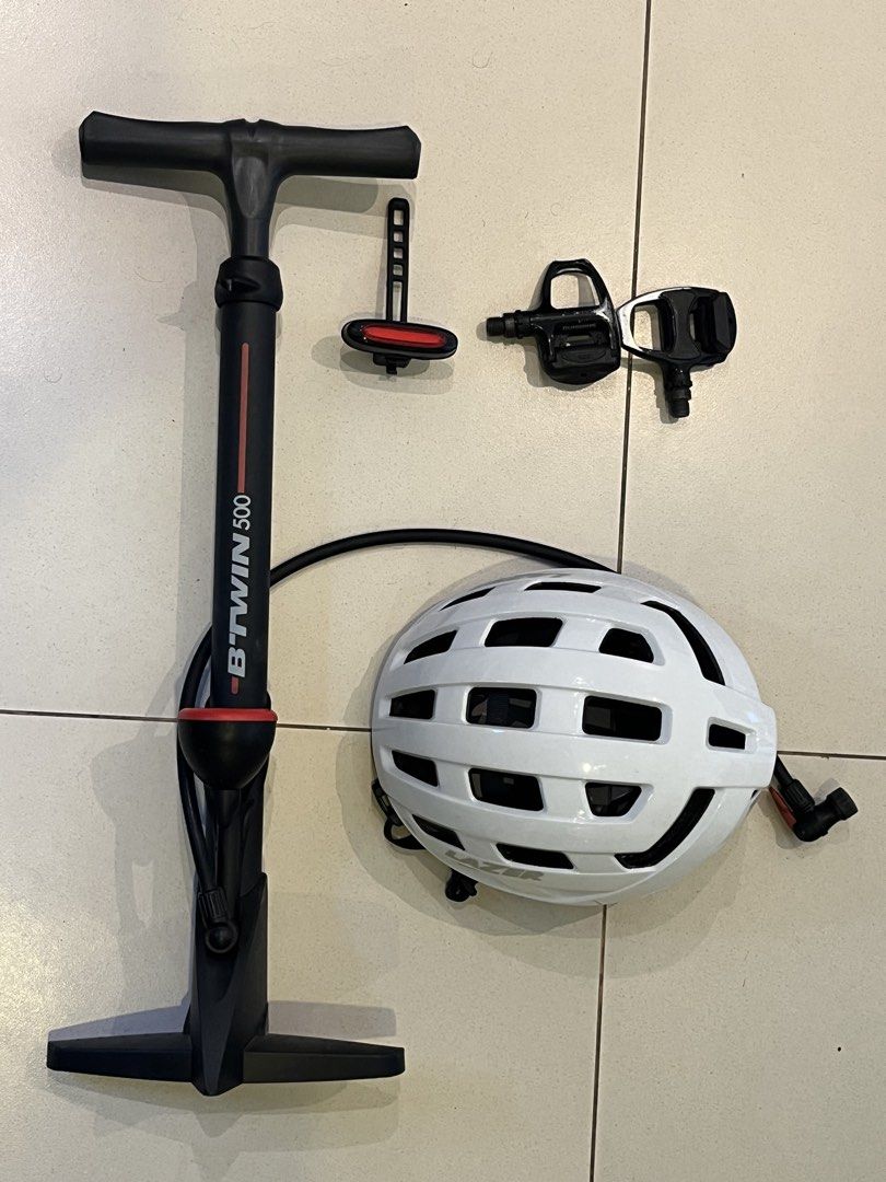 Red Specialized Roubaix Road Bike with Accessories (Category: Bicycles) located in Singapore. Submitted by arghyasad93489 (Listing ID 1447720909, Image 3). Description: Selling my Specialized Roubaix road bike as I’m relocating to Germany. I bought the bike second-hand about 2 years ago, had it serviced after purchase, and have only ridden it a handful of times since. It has been kept indoors and remains in good mechanical condition, riding and s