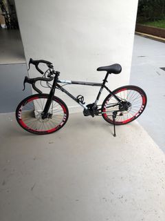(Category: ) located in . Submitted by giant99bike (Listing ID 1447758372, Image 1). Description: .